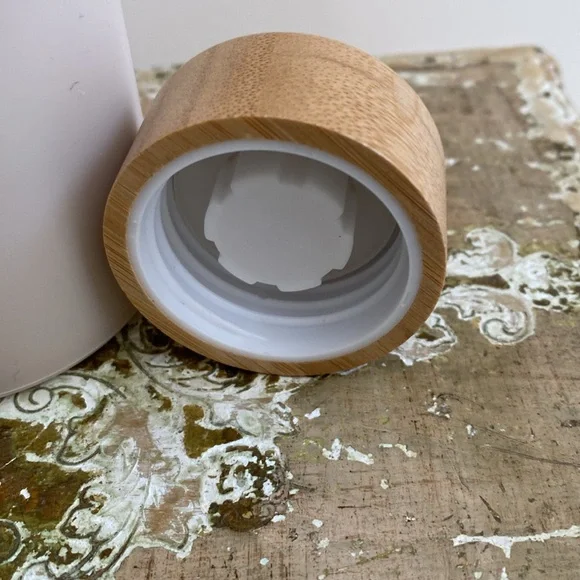 NESPRESSO Water Bottle - Picture 5 of 7